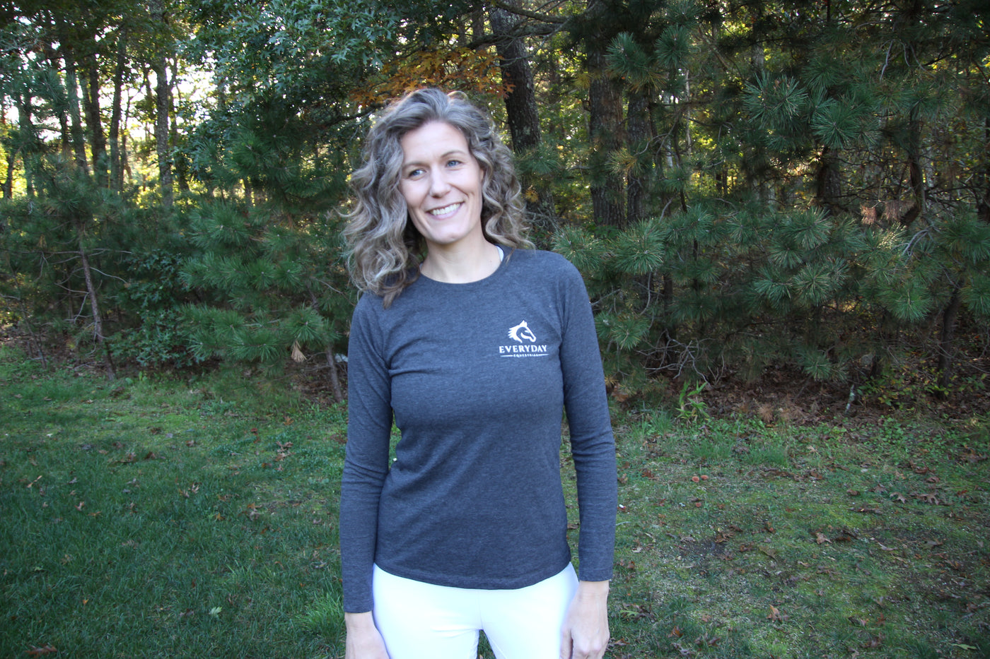 Woman's  Relaxed Fit Long Sleeve